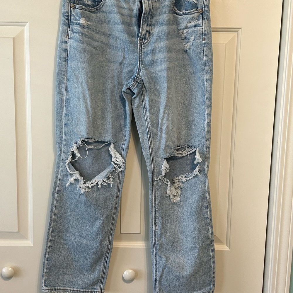 American Eagle Distressed Light Blue Jeans